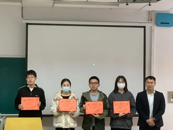 武昌首義學(xué)院