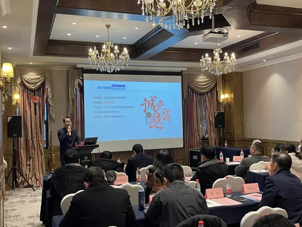 仙桃職業(yè)學(xué)院校長(zhǎng)李立勇